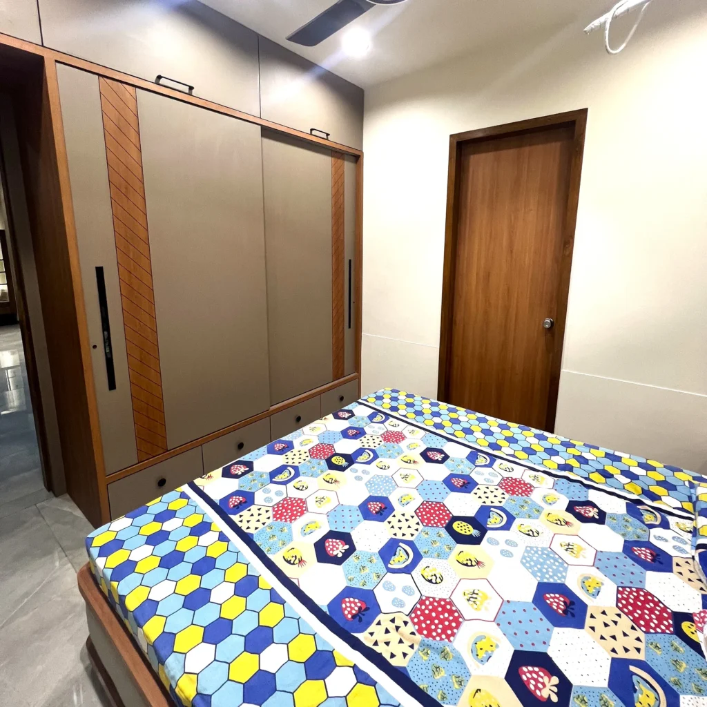 yatin bhai dimora 13